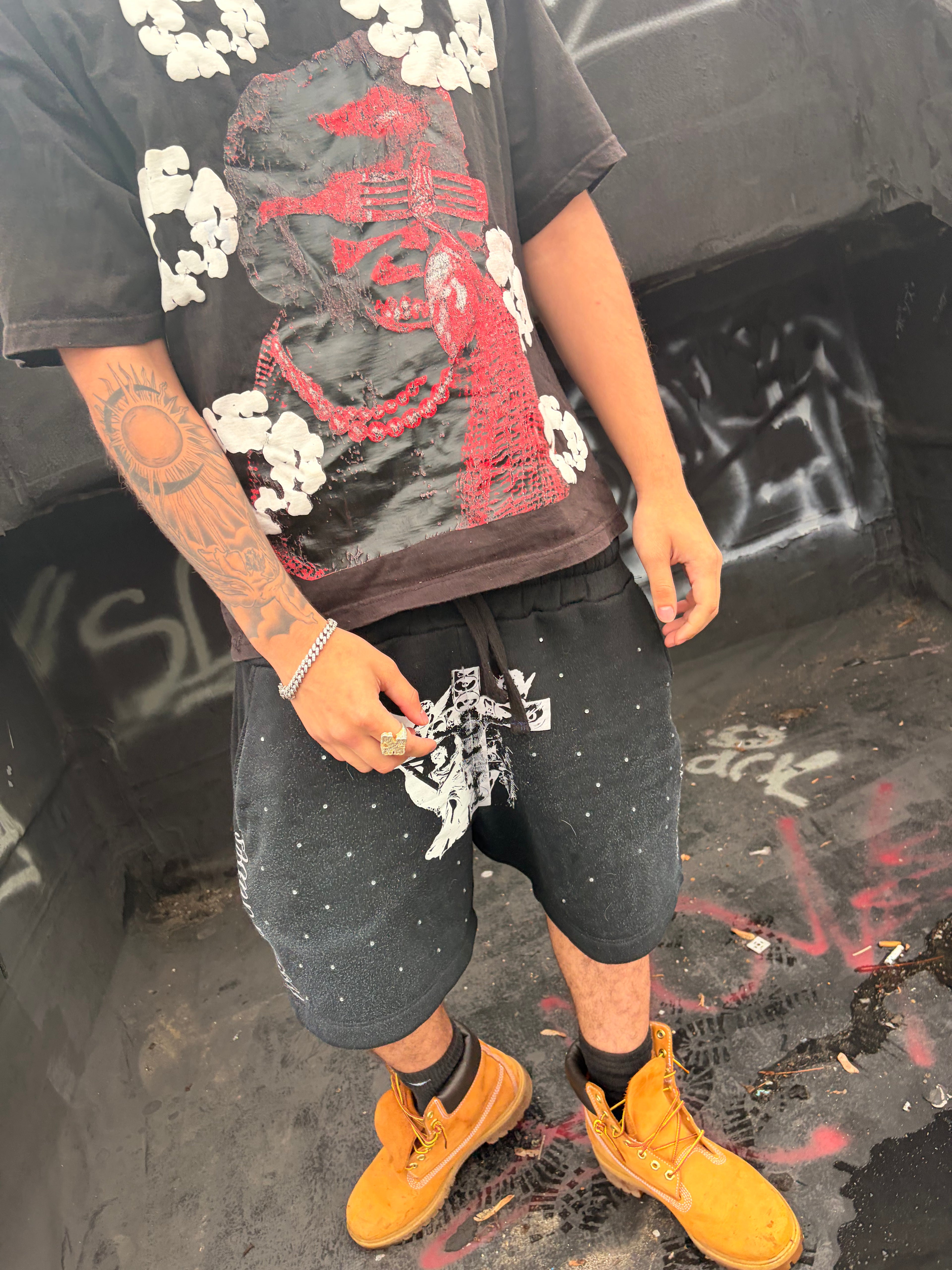 speaker cross shorts